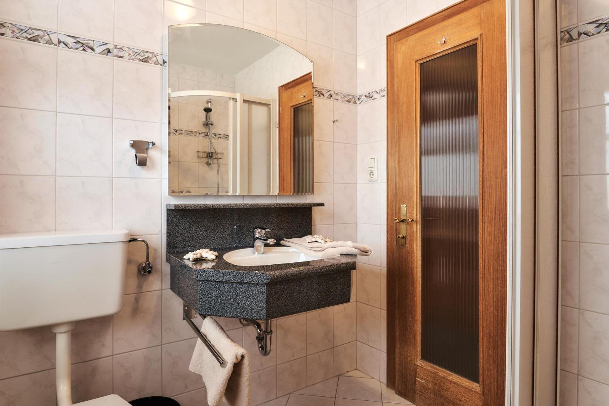 Heiterwanger Hof Appartments Екстериор снимка